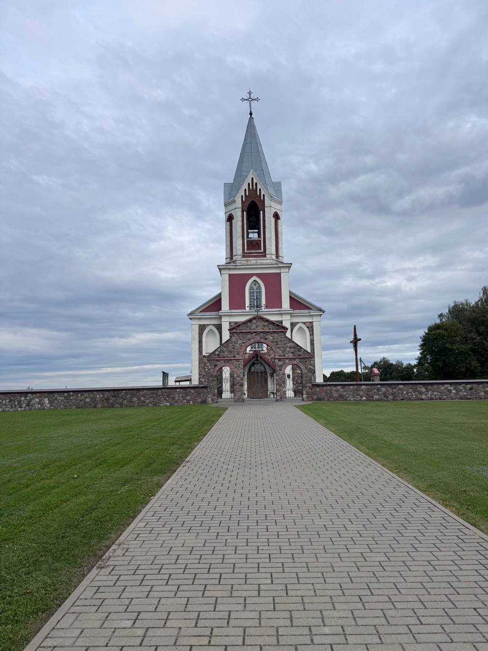 Костёл Святой Троицы (Германишки)
